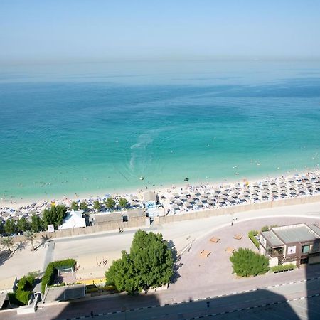 Ramada By Wyndham Beach Hotel Ajman Exterior photo
